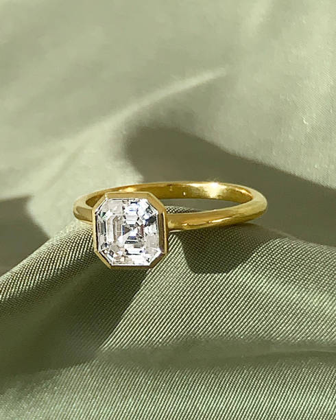 istock Diamond ring luxury jewelry accessories fashion 1609201230