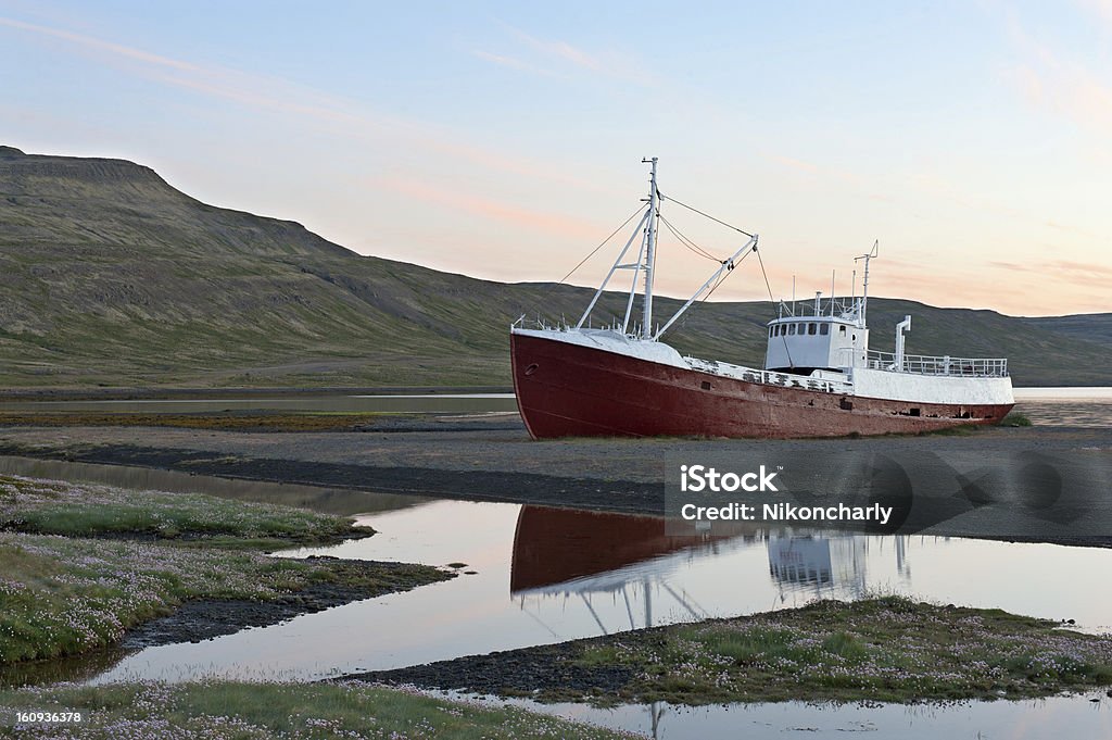 Niewykorzystana Wrak statku w Islandii - Zbiór zdjęć royalty-free (Bez ludzi)