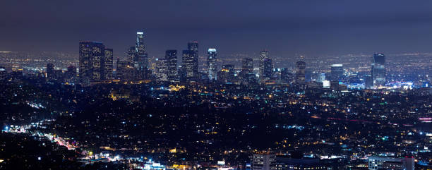 istock Los Angeles Skyline At Night 160945664