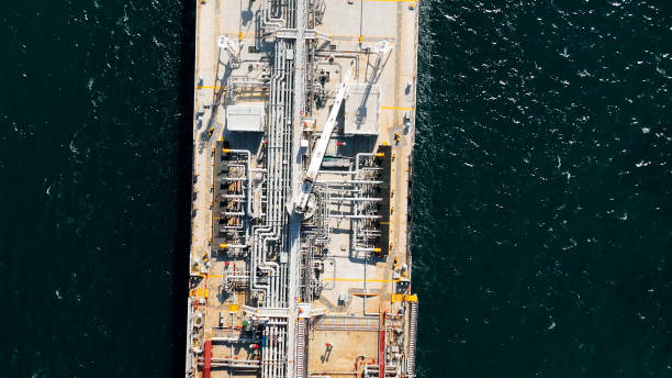 istock Aerial view of freight ship with cargo containers 1609473798