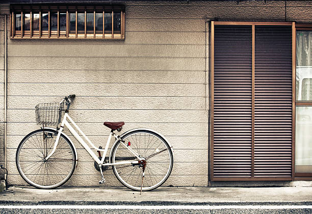istock Bicycle in front of Japanese house 160963898