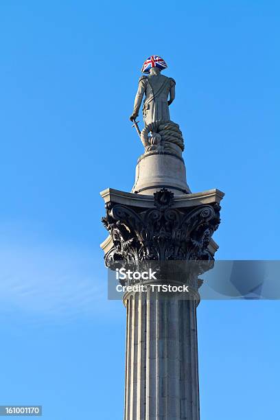 Estatua De Nelsons Columna En Trafalgar Square Foto de stock y más banco de imágenes de Adulto - Adulto, Aire libre, Almirante