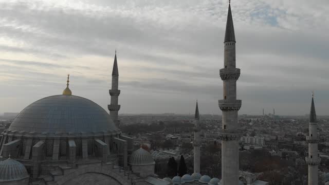 Minarets and domes of Suleymaniye mosque