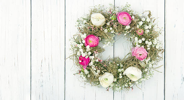 istock Summer flower wreath on white wooden background 161030308