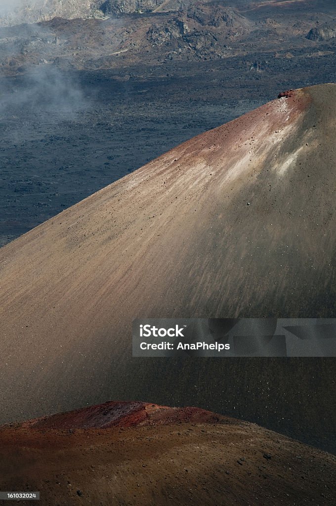 Conos de escoria en parque nacional Haleakala en Maui, Hawaii.ii. - Foto de stock de Aire libre libre de derechos