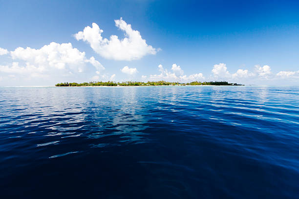 istock Tropical island in the Maldives 161051118