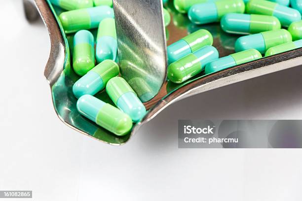 Counting Tray Stock Photo - Download Image Now - Capsule - Medicine, Counting, Antioxidant