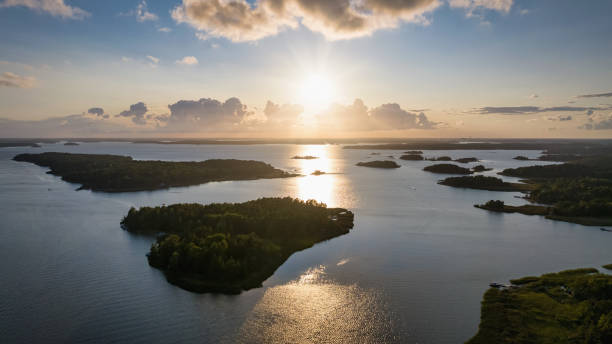 トゥルク諸島 フィンランド 真夏の島々 夕焼け ハールランスンッティ