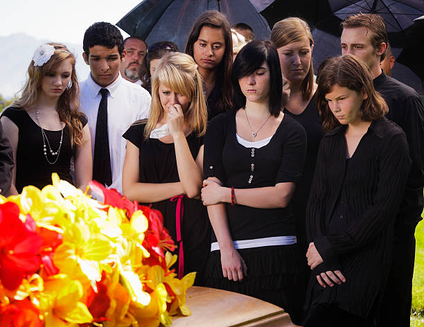 istock Grieving Teenagers 161136195