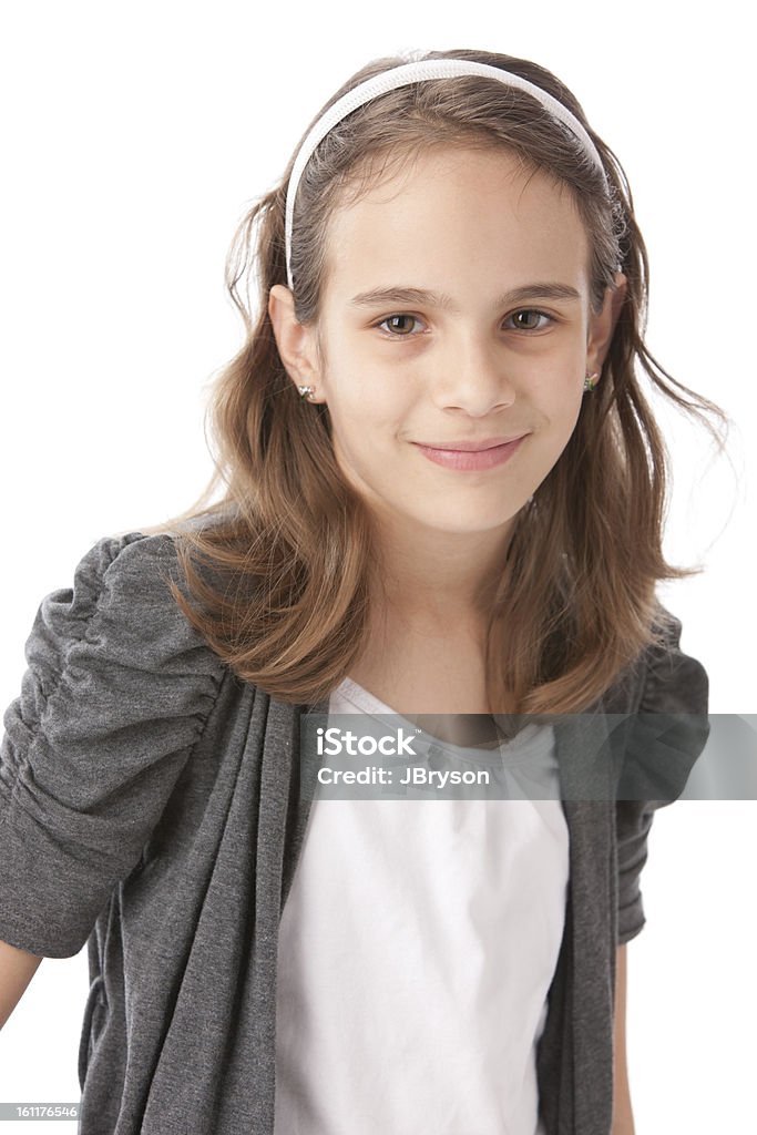 Persone vere: Sorridente bambina caucasica testa e spalle - Foto stock royalty-free di 10-11 anni