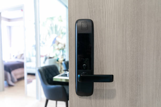 istock the door digital and access control in a condo 1611990934