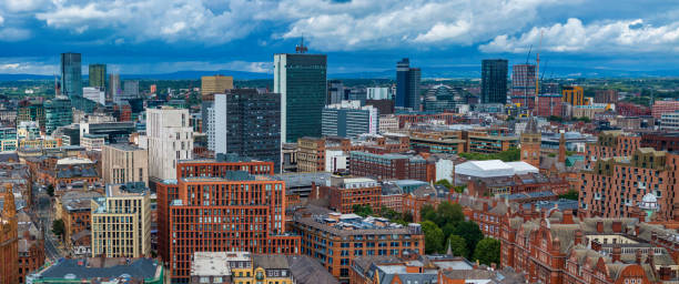 istock Manchester Skyline from Oxford Road 1612556991