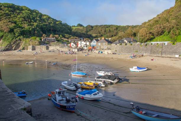 istock Boats in Polkerris Harbour, Cornwall, England, UK 1612714494