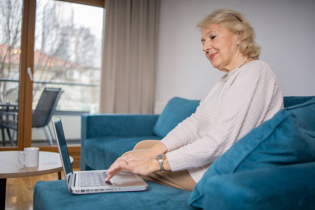 istock Woman working from home 1613006982