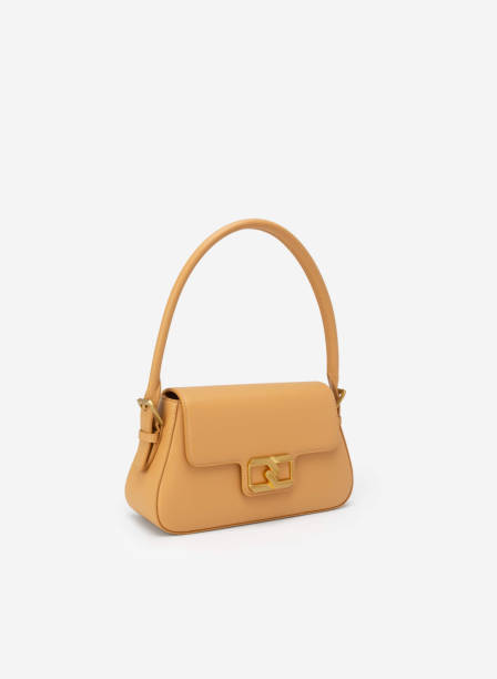 istock fashion female handbag 1613352981