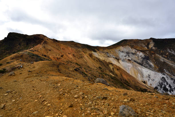 besteigung des mount adatara, fukushima, japan - nihonmatsu stock-fotos und bilder