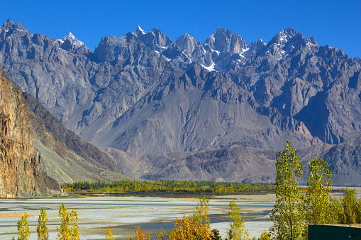 A mountain range, world's most attractive and beautiful mountain range passue peaks.