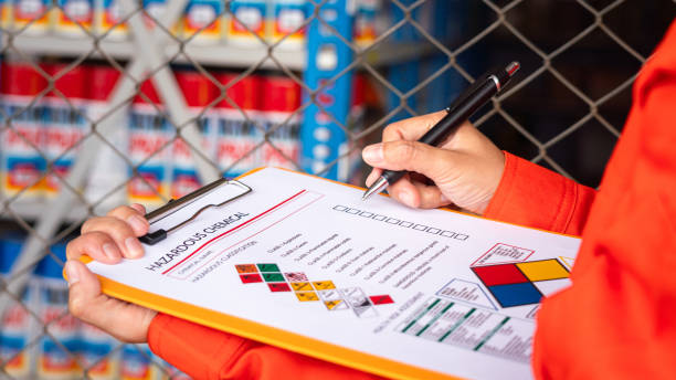 istock Checking on the hazardous chemical material information form. 1614304337