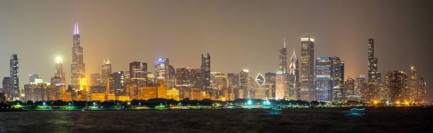 istock chicago illinois city skyline at night 1615302782