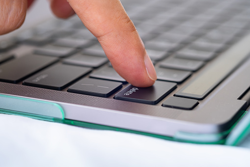 Del Button Computer Finger Of The Computer User He Presses The Delete Button On The ...
