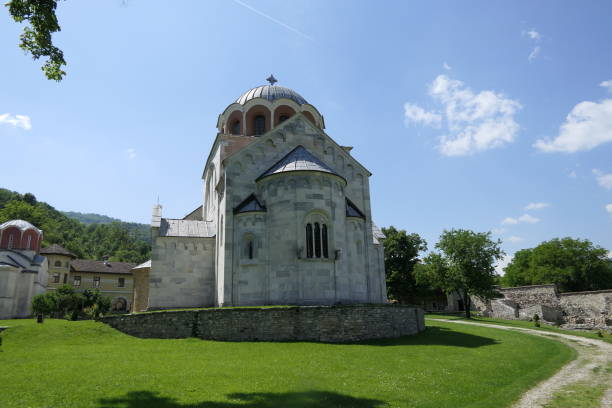 istock Ancient frescoes come to life 1615845025
