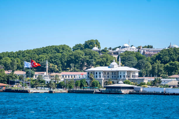 istock Sarayburnu and Topkapi Palace from Istanbul, Turkey 1616400468