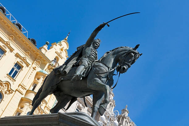 istock Statue on main square in Zagreb, Croatia 161657553
