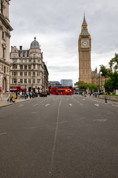 parliament square a londra, regno unito - london england park whitehall street palace foto e immagini stock