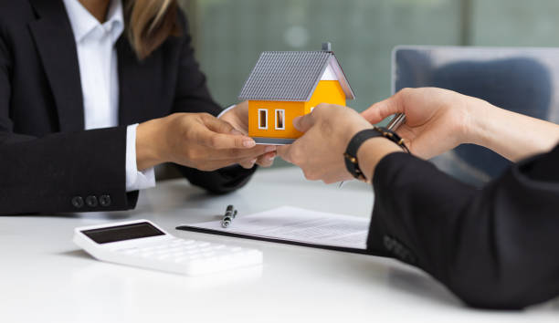 istock Real estate inheritance concept and contract agreement. 1616681531