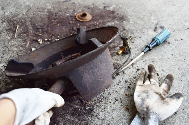 istock Scrub rusted steel that is stuck. 1617128283