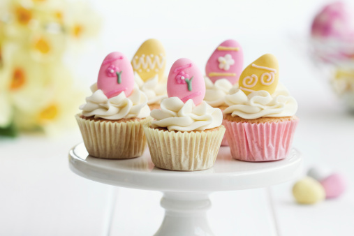 Easter cupcakes on a cake stand