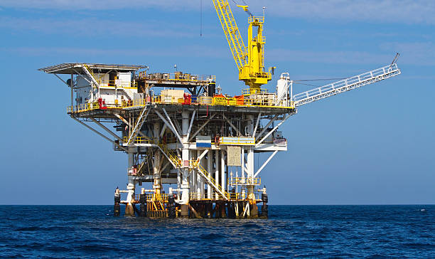 istock Pacific Ocean offshore oil rig drilling platform, California 161720247