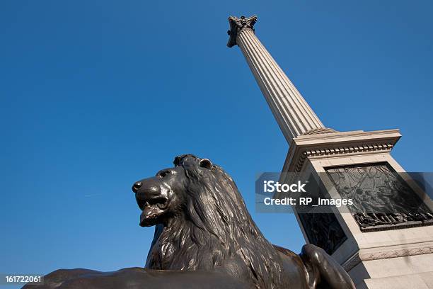 London Trafalgar Square Foto de stock y más banco de imágenes de León - León, Trafalgar Square, Almirante Nelson