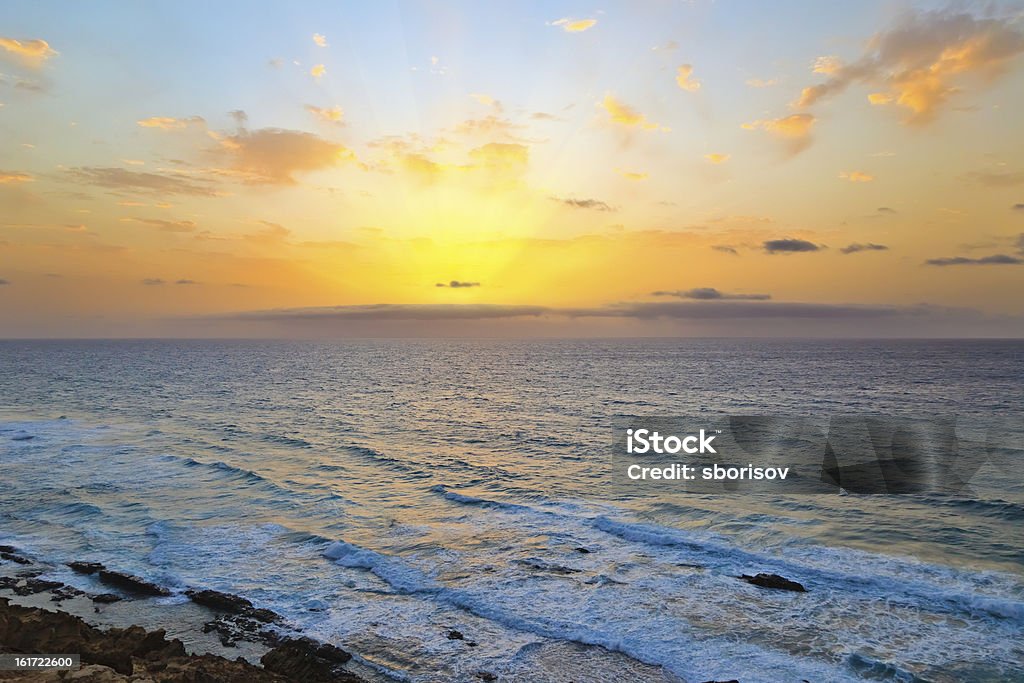 Lever du soleil sur l'océan Atlantique - Photo de Beauté de la nature libre de droits