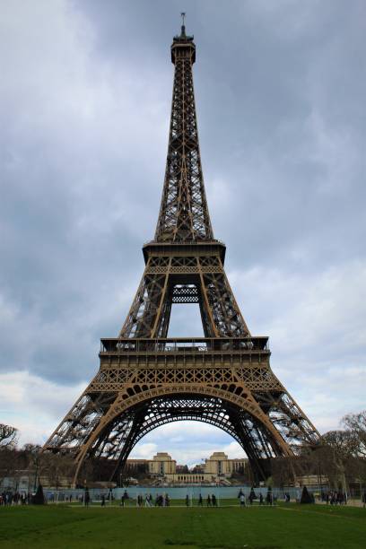istock Beautiful view of Eiffel Tower 1617269726