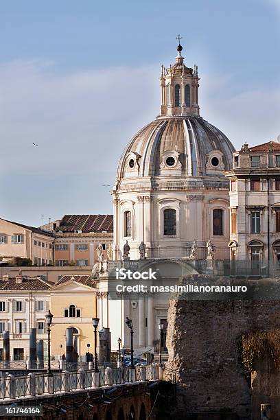 Chiesa Cattolica Ss Nome Di Maria - Fotografie stock e altre immagini di Ambientazione esterna - Ambientazione esterna, Basilica, Capitali internazionali