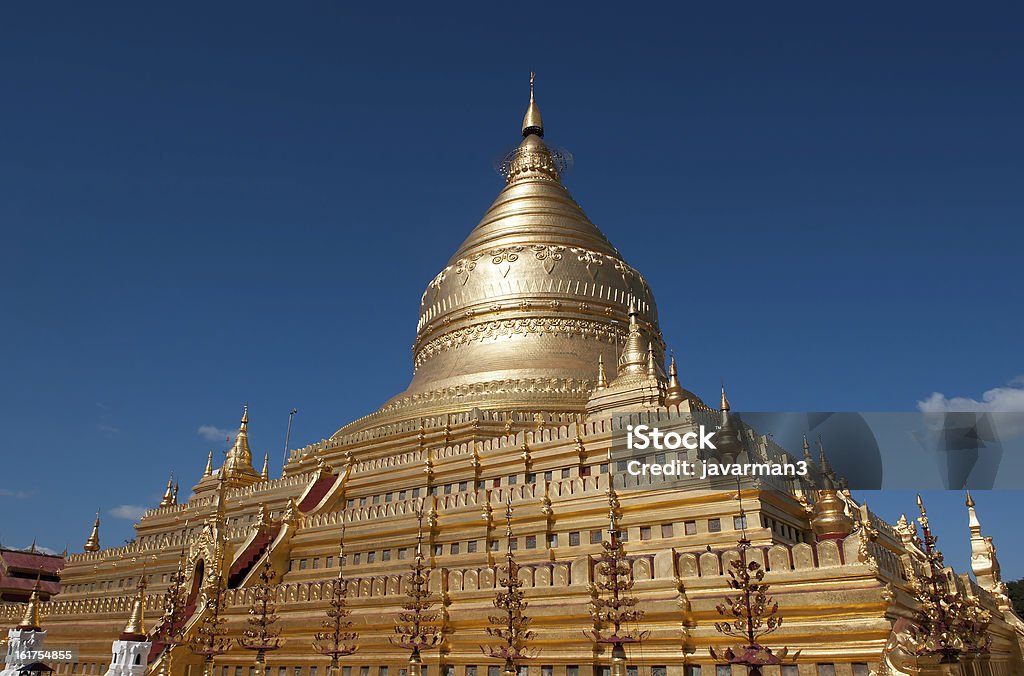 Shwezigon pagoda, Паган, Мьянма - Стоковые фото Shwezigon Paya роялти-фри