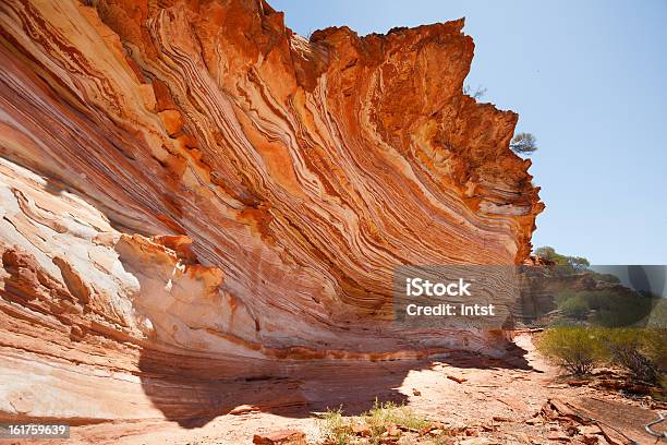 Strati Di Roccia Colorata - Fotografie stock e altre immagini di Australia - Australia, Montagna, Ambientazione esterna