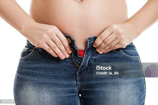 Übergewichtige Frau Stockfoto und mehr Bilder von Abnehmen - Abnehmen, Bauch, Bierbauch