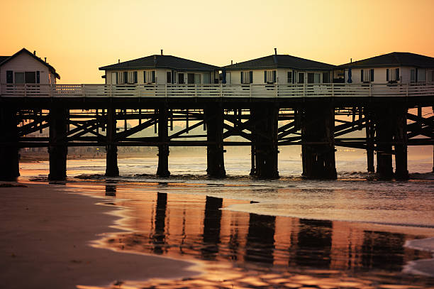 istock Dawn in San Diego 161792288