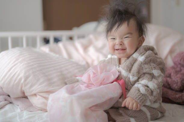 istock kid got toy at cristmas morning 1618109747