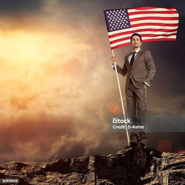 Geschäftsmann Stockfoto und mehr Bilder von Berg - Berg, Amerikanische Flagge, Flagge