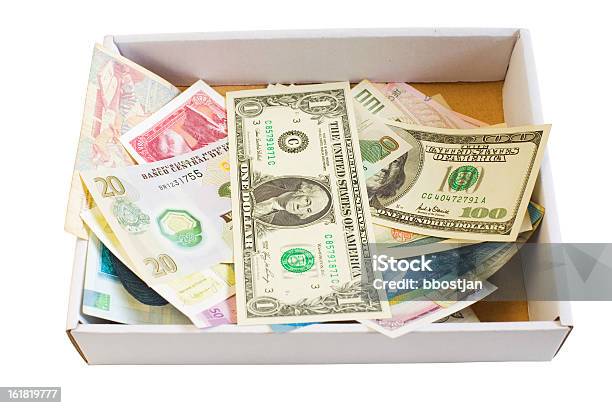 Dinheiro Em Caixa - Fotografias de stock e mais imagens de Acessório Financeiro - Acessório Financeiro, Amontoar, Caixa