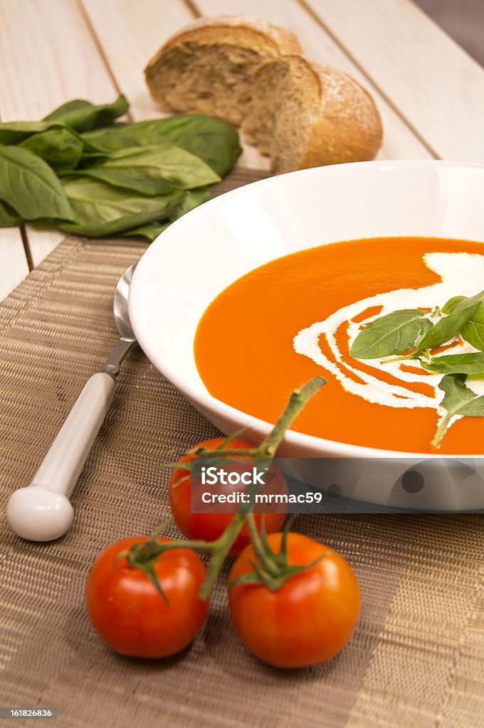 Zuppa di pomodoro - Foto stock royalty-free di Ricciolo