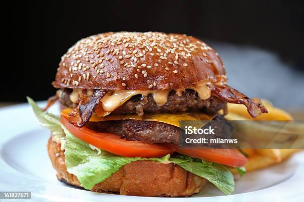 Cheeseburger Stock Photo - Download Image Now - American Culture, Beef, Burger