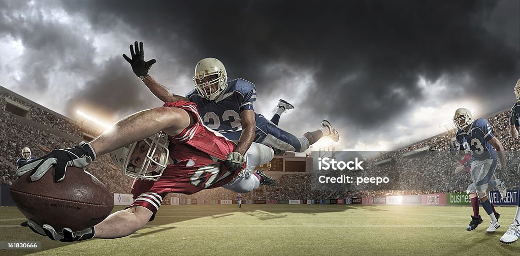 american football player - Lizenzfrei Amerikanischer Football Stock-Foto