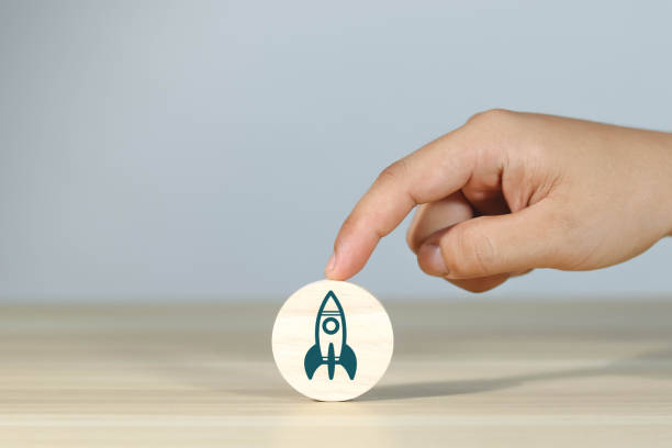 istock connection wooden block icon 1618406093