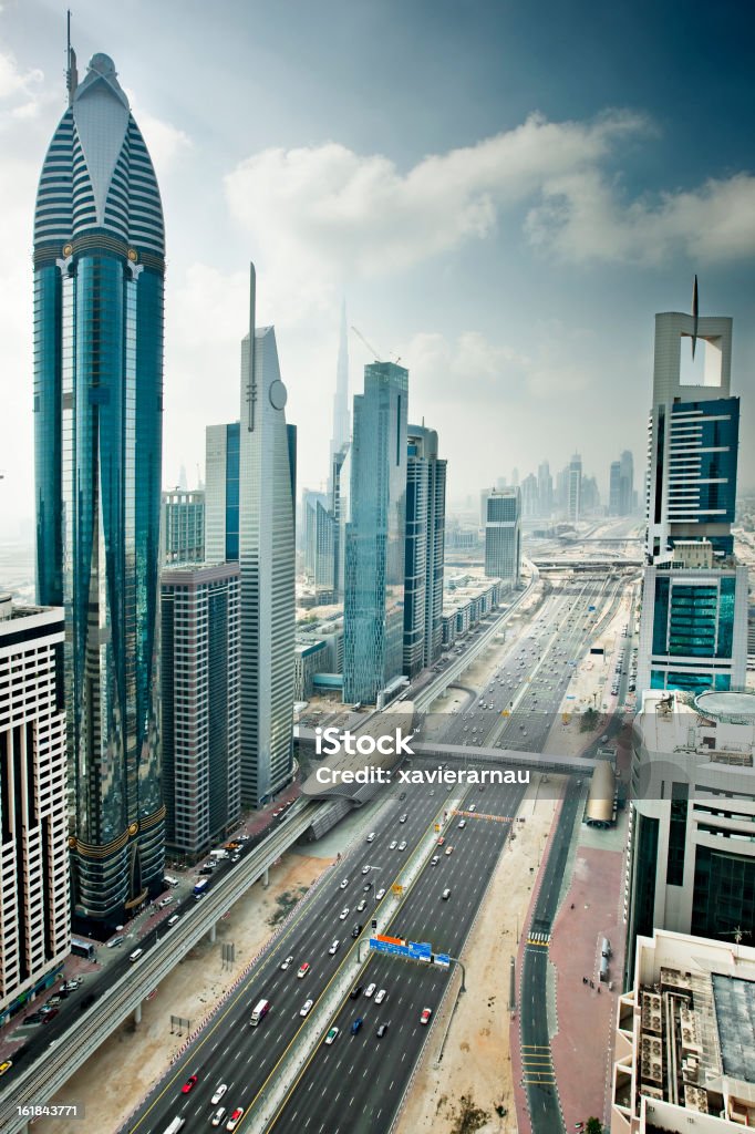Masiva de Dubai - Foto de stock de Futurista libre de derechos