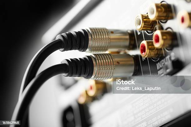Conexión De Audio Foto de stock y más banco de imágenes de Bloque de conexión - Bloque de conexión, Cable, Cable de conducción eléctrica