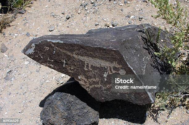 Foto de Animal De Petroglyph e mais fotos de stock de Albuquerque - Novo México - Albuquerque - Novo México, Basalto, Clima árido
